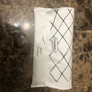 Chanel dustbag